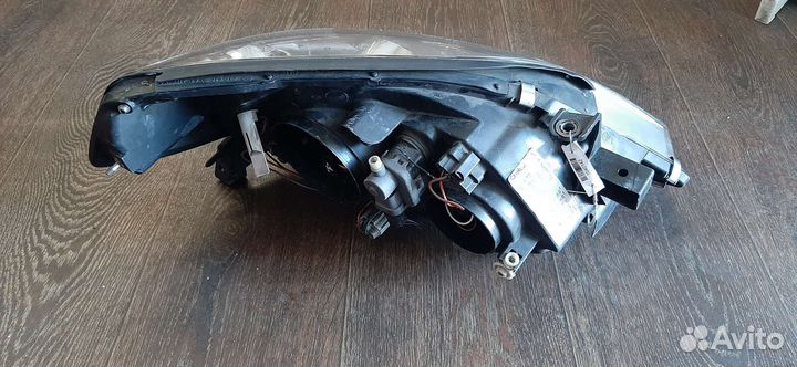 Фара левая правая Nissan Primera p12 23763700