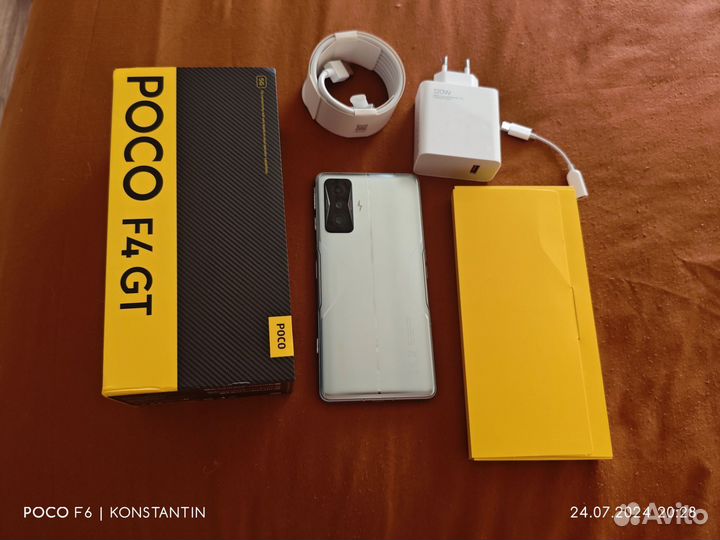 Xiaomi Poco F4 GT, 8/128 ГБ