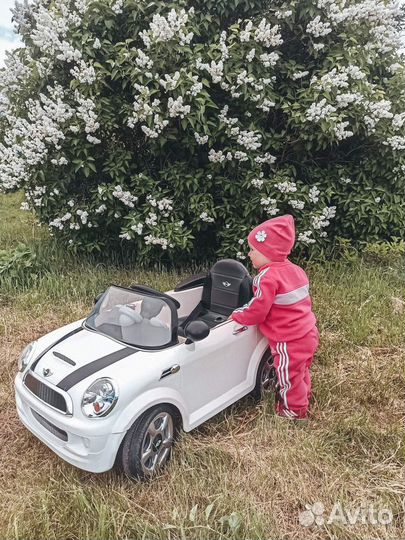 Детский электромобиль