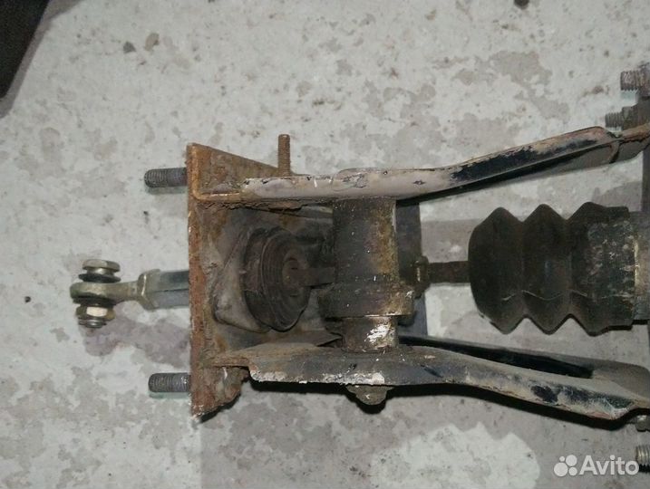 Вакуумный усилитель тормозов Волга 3102