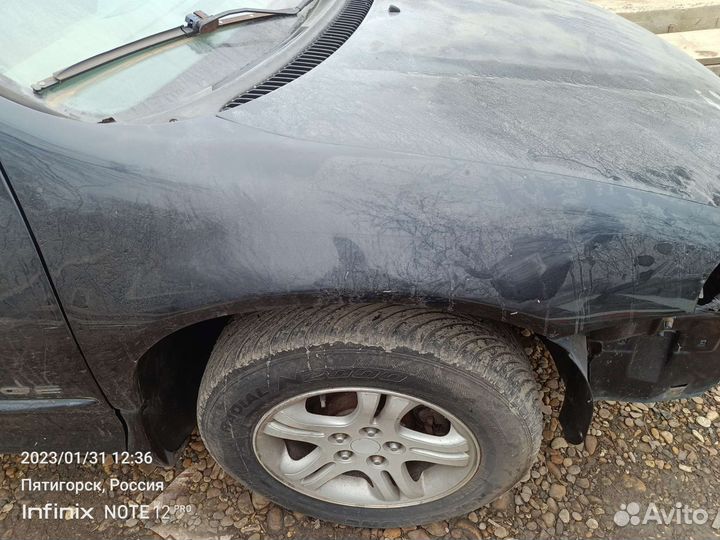 Крыло dodge intrepid