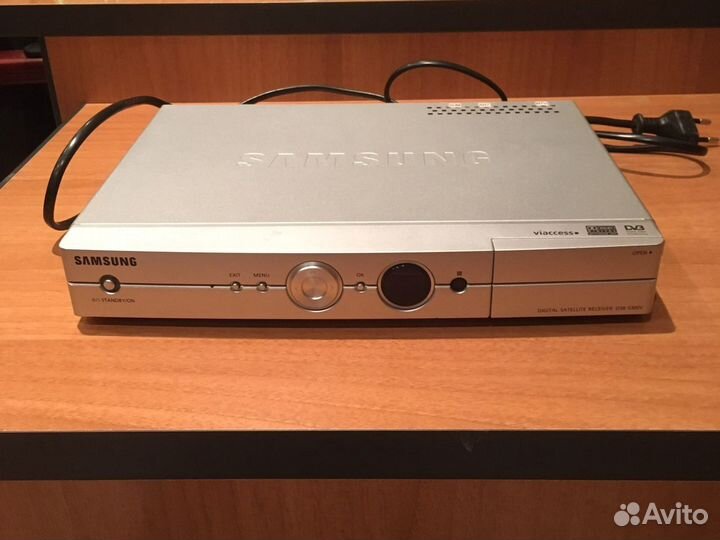 Ресивер Samsung DSB-S300V
