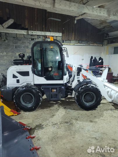 Фронтальный погрузчик SHANDONG ZL936, 2024