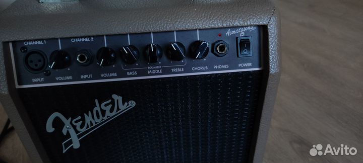 Гитарный комбоусилитель fender acoustasonic 15 35w