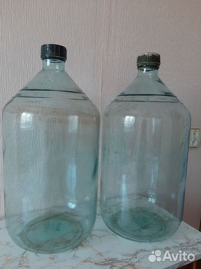 Бутылка стеклянная 20 литров