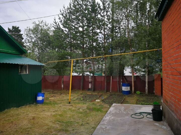 Дом 258 м² на участке 5,5 сот.