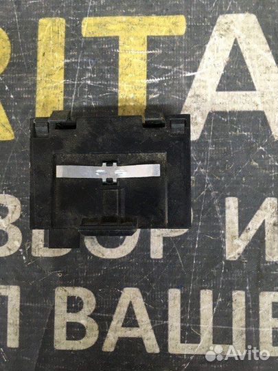 Блок управления дверьми Opel Antara 1 3.2