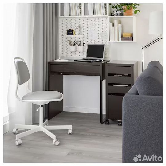 IKEA Mикке Micke Письменный стол, черно-коричневый