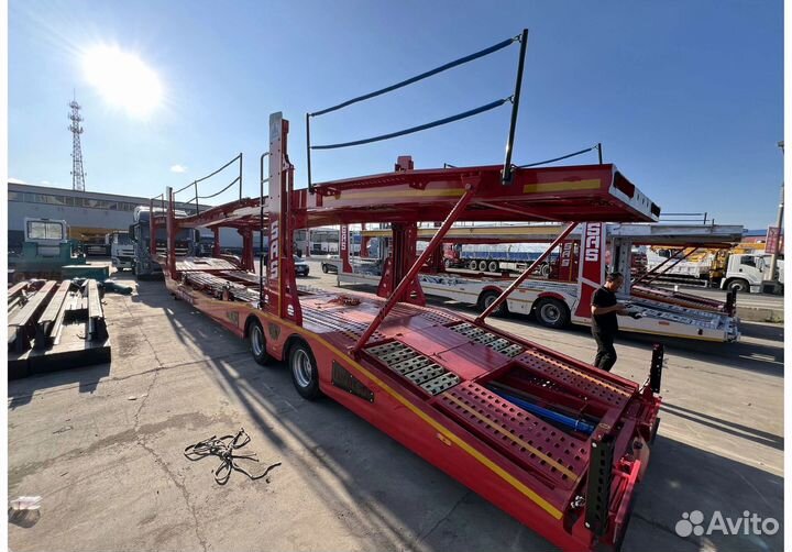 Полуприцеп автовоз Luxuda LZC9405BG, 2024