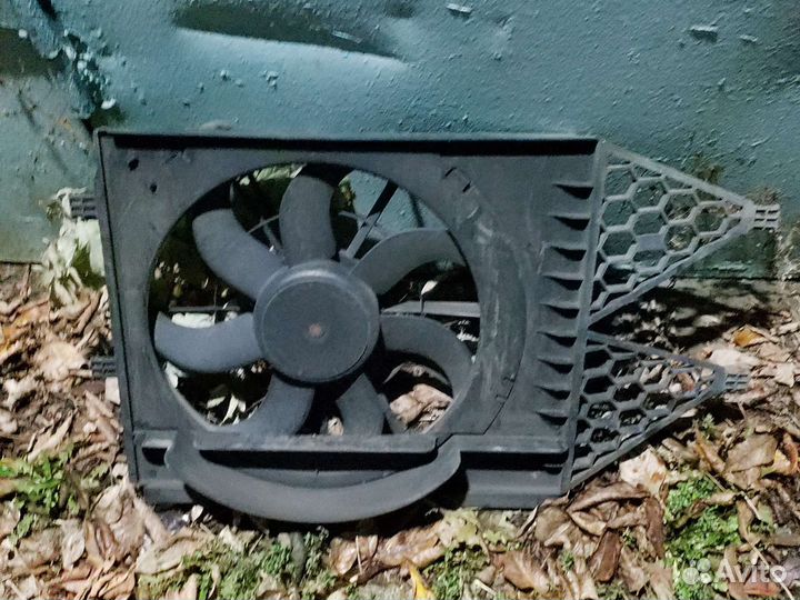 Дифузор радиатора skoda rapid, vw polo