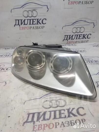 Фара правая VW Touareg 2002-2010