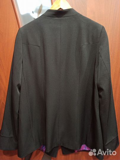 Пиджак женский 54 размер
