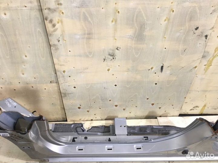 Порог левый Mazda Demio DY5W zyve 2005