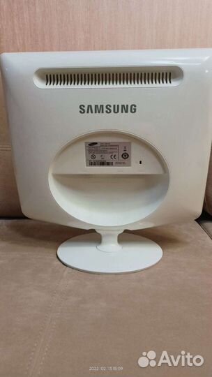 Монитор samsung