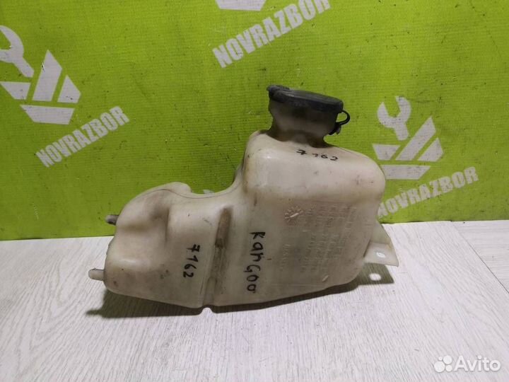 Бачок омывателя лобового стекла Рено Кенгу Кангу