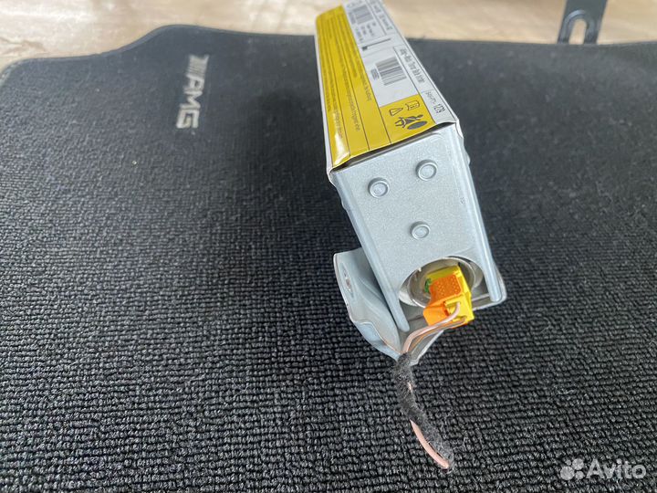 Подушка безопасности боковая левая Mercedes W212