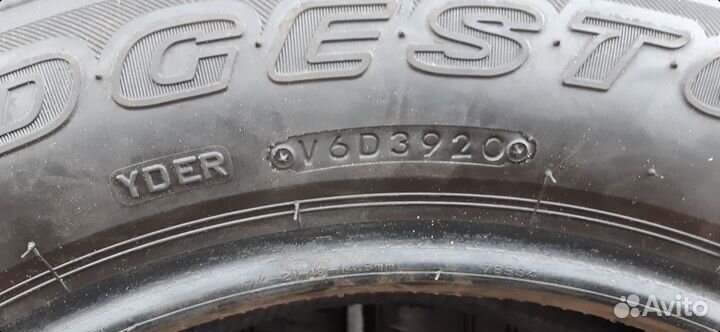 Bridgestone Dueler H/T 684 215/60 R17 96H