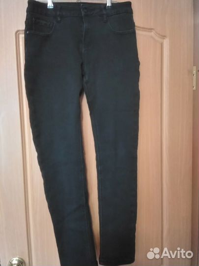 Джинсы на девушку