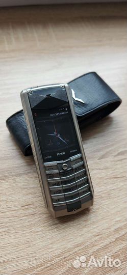 Телефон Vertu ascent X
