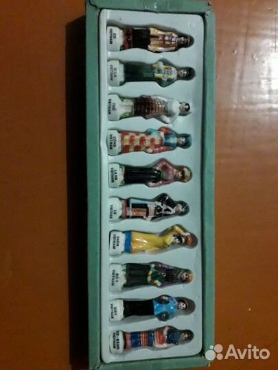 Мини фарфоровые статуэтки