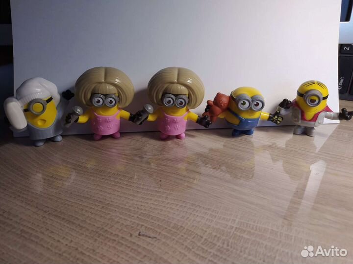 Миньоны из макдональдса