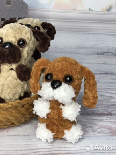 Вязаные игрушки собака заяц