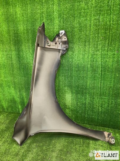 Крыло переднее левое toyota camry