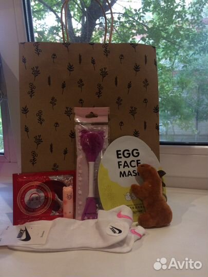 Подарочный бокс