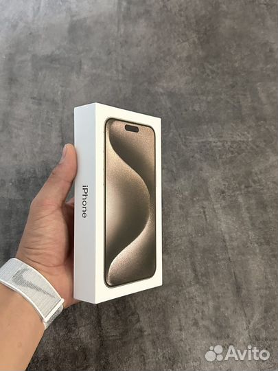 iPhone 15 Pro Max, 256 ГБ