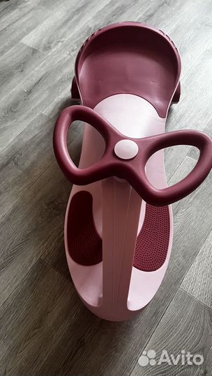 Машинка толокар