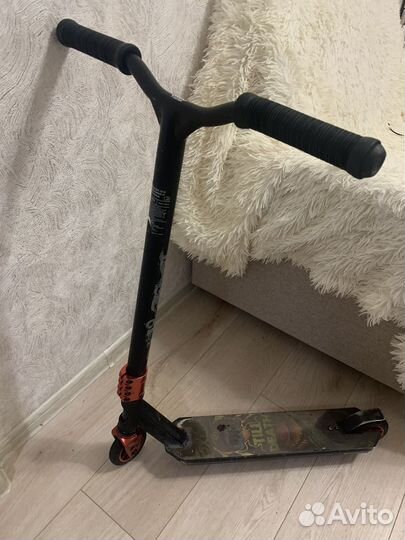 Трюковой самокат oxelo