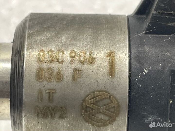 Форсунка топливная Volkswagen Passat B7 1.4 caxa