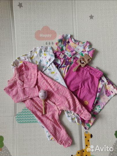 Одежда для девочки пакетом 8 вещей 62-68