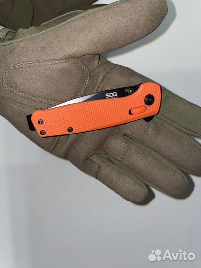 Нож складной новый