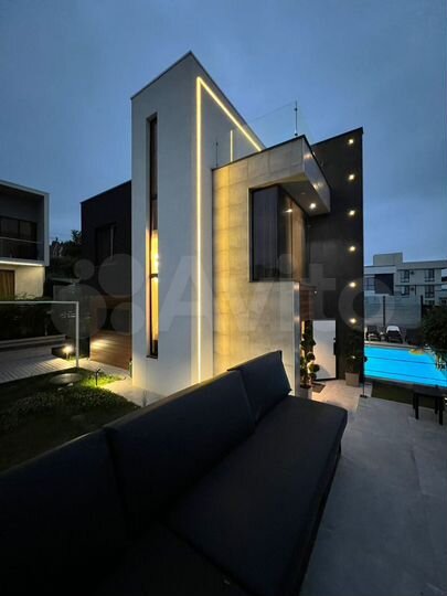 Коттедж 180 м² на участке 5 сот.