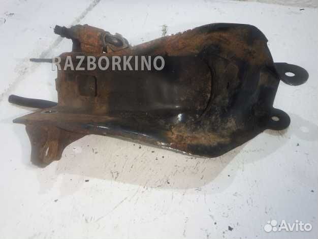 Рычаг передний правый верхний