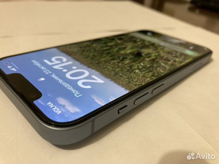 iPhone 14, 256 ГБ