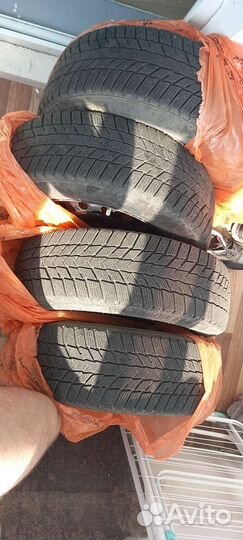 Колеса зимние 195 65 R15