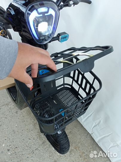 Электроскутер новый