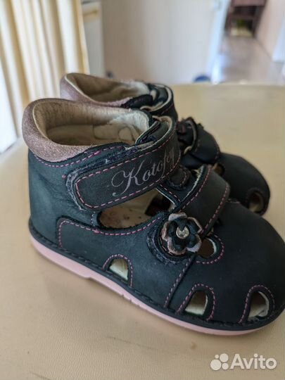 Сандали кожаные для девочки Котофей 23 размер