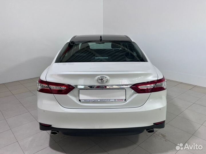 Toyota Camry 2.5 AT, 2023