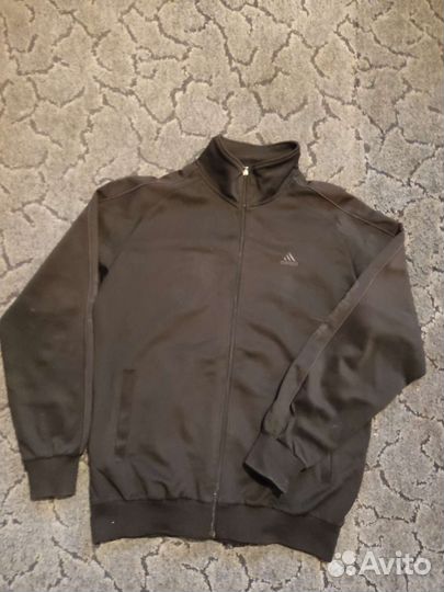 Спортивные вещи adidas niike riiebok