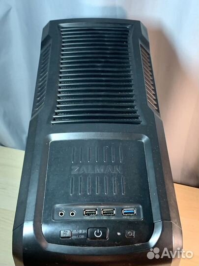 Корпус zalman z3 plus