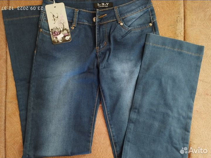 Джинсы женские 30 размер