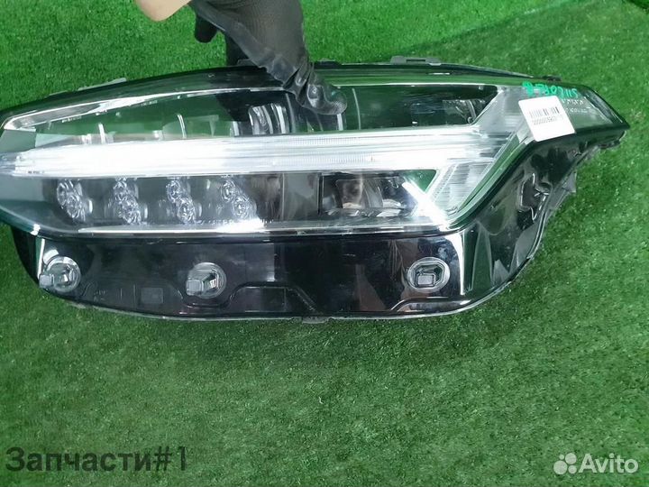 Фара левая Volvo XC90 2 (2014-2019) LED