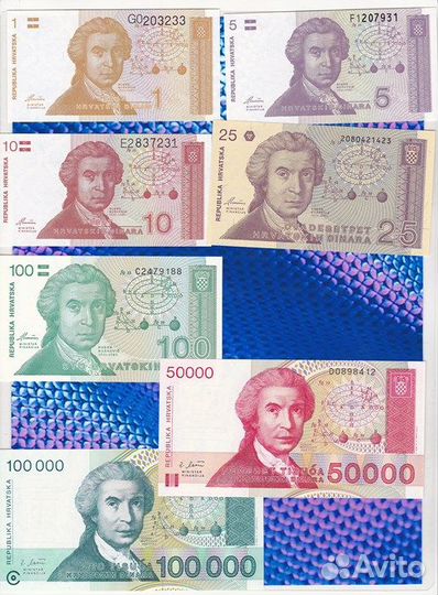 Иностранные банкноты наборами