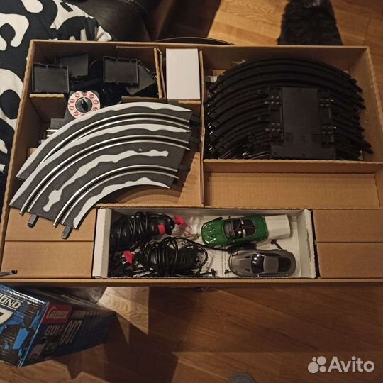 Трасса гоночная. Carrera Go Джеймс Бонд 007