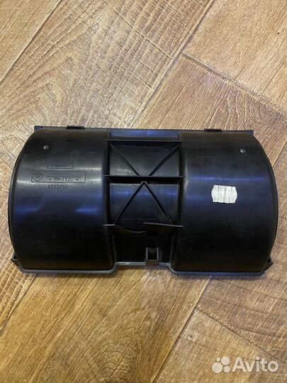 Кожух крышка печки BMW X5 E53
