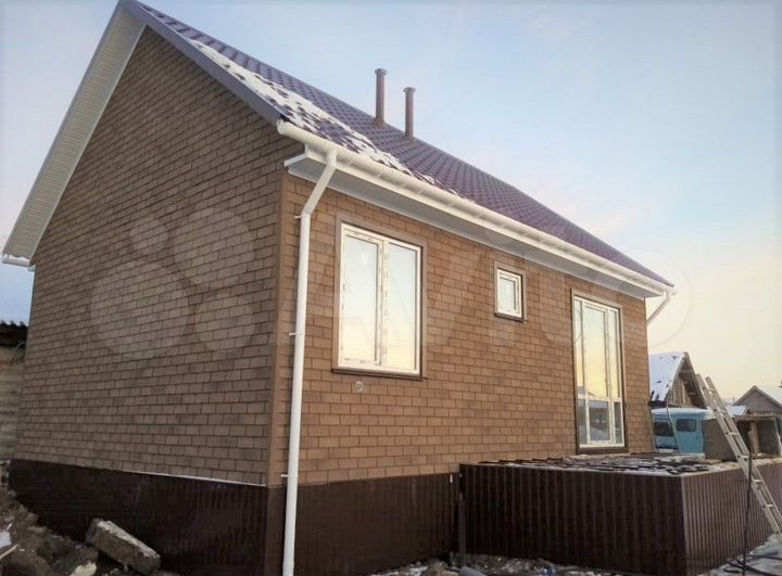 Дом 48 м² на участке 4 сот.