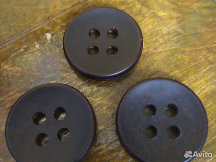 Пуговицы